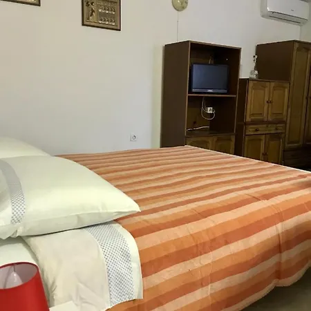 Sea Wiev Anita Apartment *