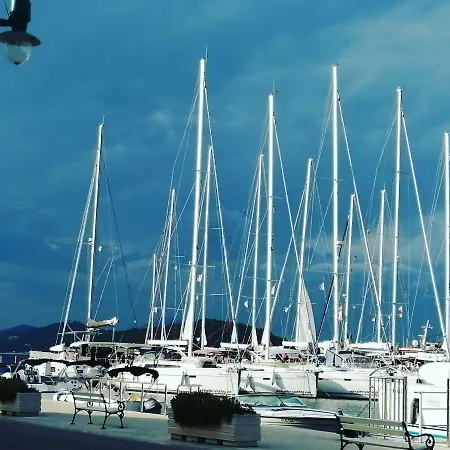 Sea Wiev Anita Apartment Апартаменты *